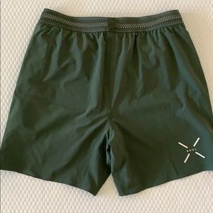 Men’s soulcycle shorts size medium